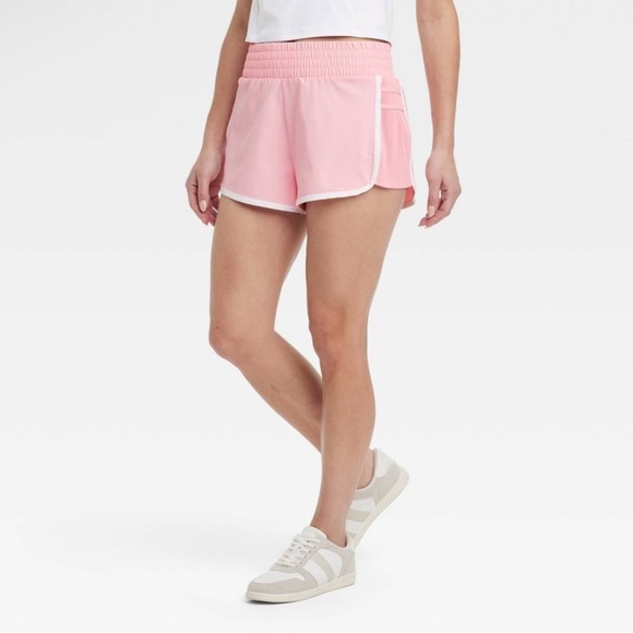 All In Motion Women's Light Pink Dolphin Athletic Shorts - NWT szM - Picture 1 of 7